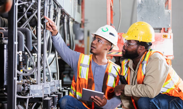  Pekin, IL Electrician Pros